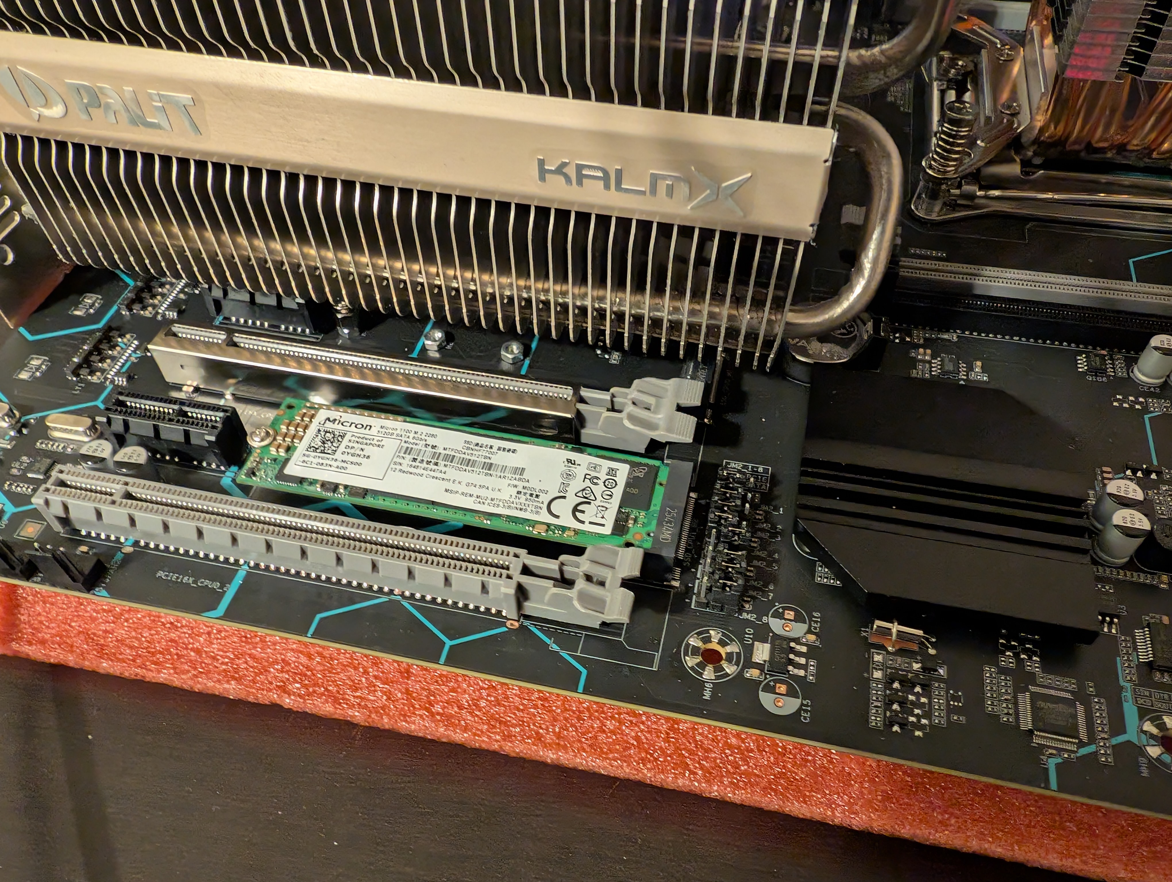 Jumper configuration for the NVME SATA